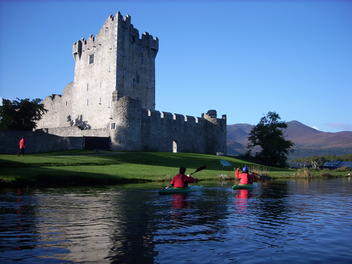 Sea Kayaking – Outdoors Ireland